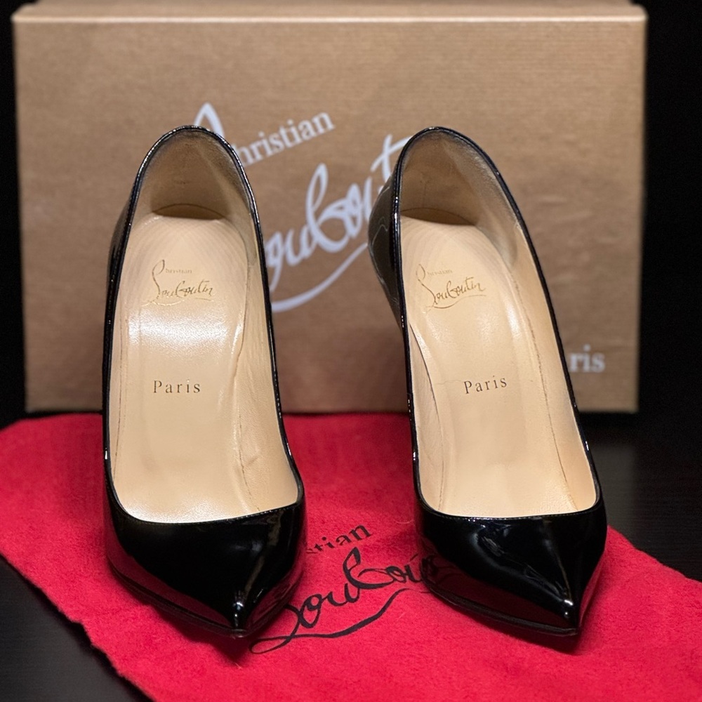 So Kate Christian Louboutin size 38.5 black